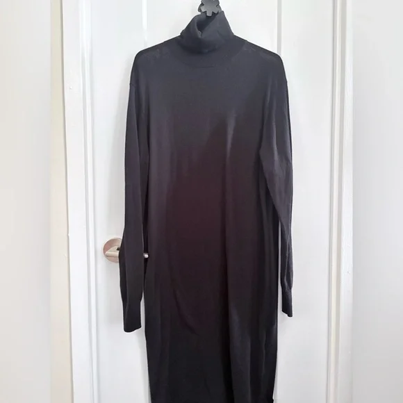 Uniqlo Black Turtleneck Knit Dress - Picture 4 of 6